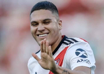 ¿Hasta cuándo firmará Juanfer Quintero con el Junior?