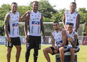 Daniel Giraldo: "El semestre de Junior ha sido malo y no se salva nadie"