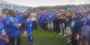 ¿Qué hicieron las barras de Millonarios en la sede deportiva?