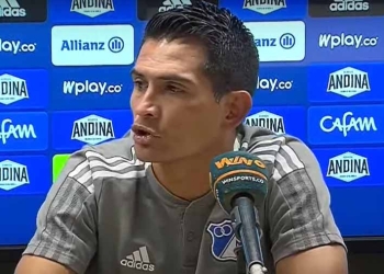 Mackálister Silva: “Al hincha claro que le duele, pero en su vida no cambia nada. En la nuestra sí”