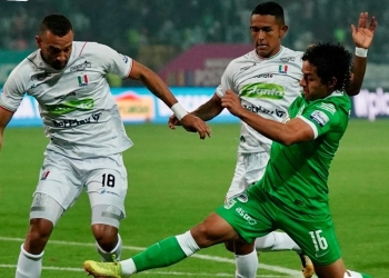Pedro Sarmiento pierde el invicto en su partido de despedida