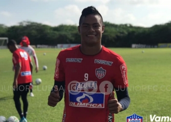 Luis Sandoval y otros jugadores que podrían ascender a Junior con Arturo Reyes