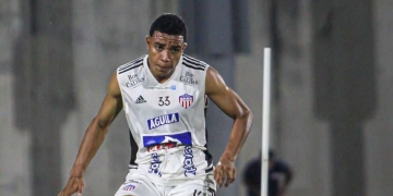 Podría ser su debut: Jarlinson Barreto, el único delantero que le queda a Junior