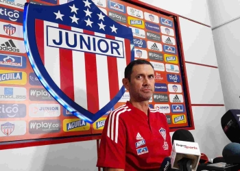 "Un proyecto distinto": Reyes y todo lo que dijo en su presentación con Junior
