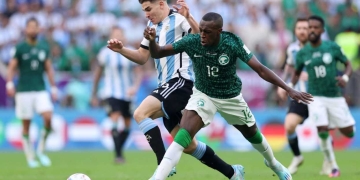 Burlas contra el Dibu Martínez y más memes por la derrota de Argentina