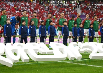 Cantó el himno antes del partido y sorpresivamente desapareció