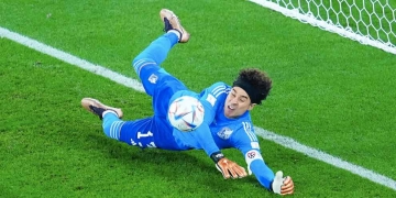 Memo Ochoa y sus 16 penales atajados con 1,85 de estatura