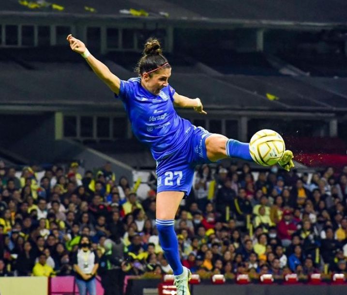 Natalia Gaitán se convirtió en la primera colombiana en ganar la Liga MX Femenil
