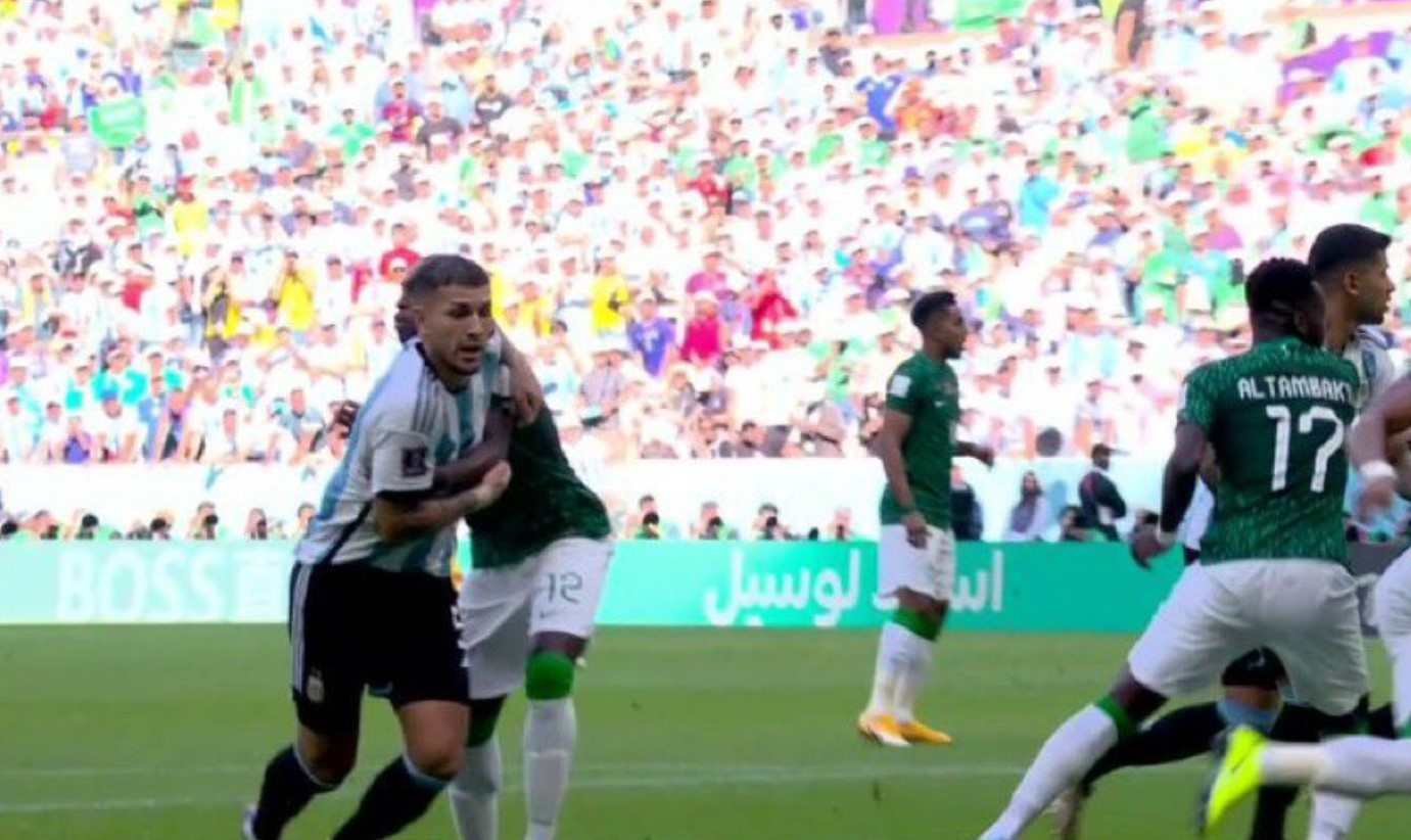 penalti para Argentina
