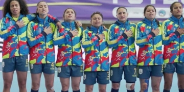 ¡Campeonas!: La Selección Femenina de Fútbol de Salón recibió su premio