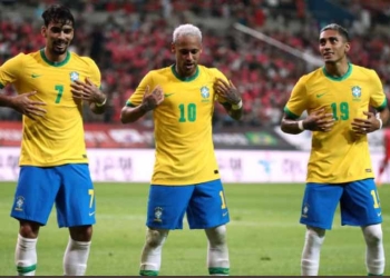 Raphinha: «Tenemos preparados 10 bailes para cada partido»