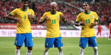 Raphinha: «Tenemos preparados 10 bailes para cada partido»