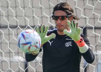 ¿Y esto por qué? El rival de Brasil cuyos arqueros entrenan con gafas oscuras