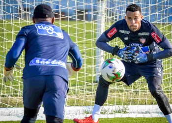 José Luis Chunga y Junior: ¿Volverá para reemplazar a Sebastián Viera?