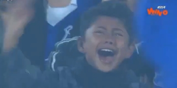 El llanto de un pequeño hincha de Millos en la final de la Copa BetPlay