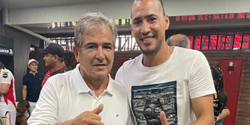 ¿Qué estuvo dirigiendo Pinto mientras se descansa en Deportivo Cali?