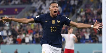 Lo que está haciendo Mbappé en el Mundial y le genera multas a Francia