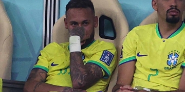 La reacción de Neymar al parte médico de su lesión