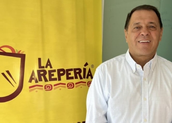 Tulio Gómez compró nuevo negocio. ¿Estará en la camiseta de América?