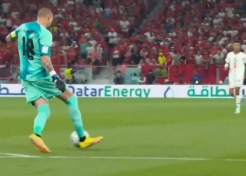 El blooper del arquero canadiense que terminó en golazo de Marruecos