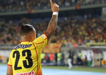 Leonardo Castro trabajó recogiendo basura y hoy es goleador de la Liga