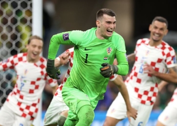 ¡Livaković y Croacia eliminaron a Brasil! Otra vez desde los panales