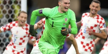 ¡Livaković y Croacia eliminaron a Brasil! Otra vez desde los panales