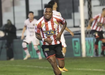 ¡Sebastián Rincón se va para una exótica liga europea!