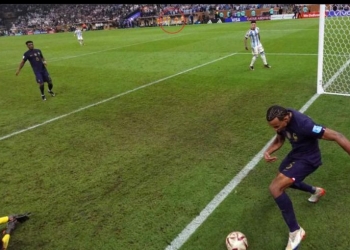 "El tercer gol de Argentina no era válido"