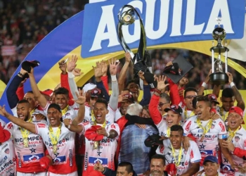 Fue bicampeón con Junior y pidió que lo llamen: "Sueño con volver"