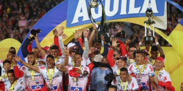 Fue bicampeón con Junior y pidió que lo llamen: "Sueño con volver"