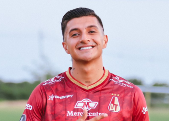 "Es un honor para mí jugar acá": Yeison Guzmán