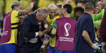 Tite y la opción de bailar en otro gol de Brasil: “Seguiré, pero…”