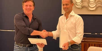 CONMEBOL y UEFA anuncian alianza para formar entrenadores