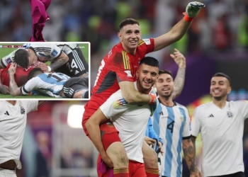 El ‘Dibu’ Martínez y una atajada que se festejó como un gol