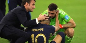 Dibu Martínez, Mbappé y el gesto del que también debe hablarse