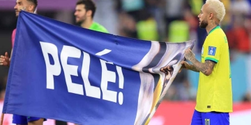 La sentida petición de Pelé a Neymar tras la eliminación de Brasil