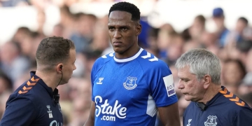 Yerry Mina volvió al gol: Así salvó el empate del Everton en la Premier