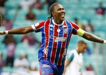 Hugo Rodallega ya decidió el club colombiano en el que jugará
