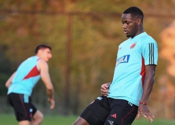 ¿Jhon Durán jugará el Sudamericano tras su paso al Aston Villa?