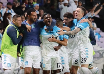Racing, con Carbonero y Cardona, volvió a dar la vuelta ante Boca