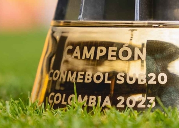 El trofeo oficial que ganará el campeón del Sudamericano sub-20