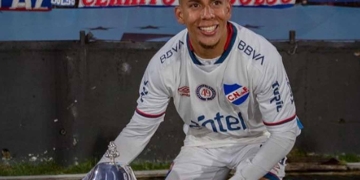 ¿En dónde va a jugar Álex Castro? Por ahora, este mensaje en Instagram…