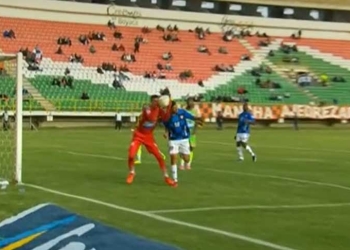 Polémica: esto había sido gol de Boyacá Chicó, pero intervino el VAR…