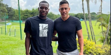 Adrián Parra: contrato firmado y, oficialmente, ya es fichaje de Deportivo Cali