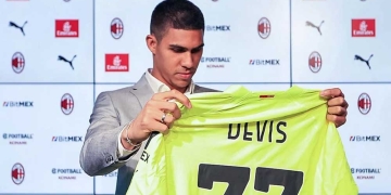 Ojo a la versión: ¿Devis Vásquez se irá del AC Milan sin debutar?