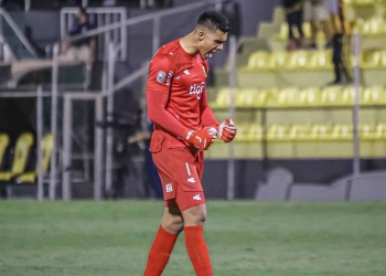 Arqueros con los que Devis Vásquez competirá por la titular de AC Milan