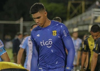 ¿Cuál es el plan de AC Milan con Devis Vásquez? ¡Negocian con otro arquero!