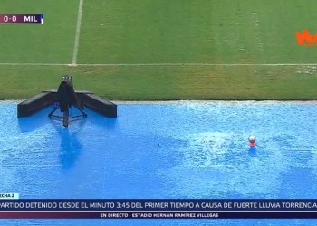 Pereira y Millonarios jugaron 3 minutos y el partido se aplazó