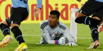 Video: el error de Marquínez que condenó a Colombia vs. Uruguay